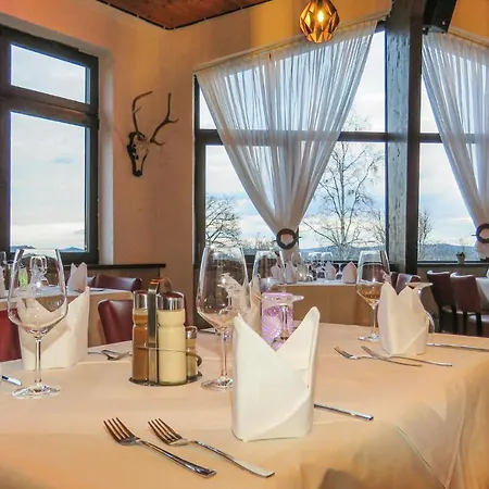 Lovely In With Wifi غيرولشتاين